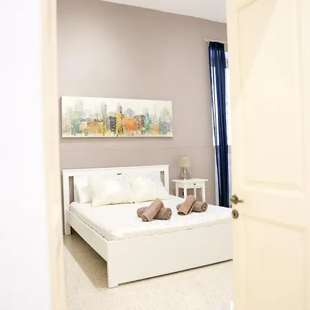 Spacious 4br With Terrace & Location By 360 Estates Appartement