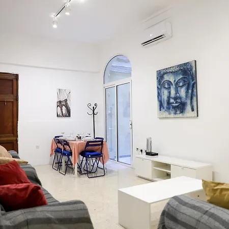Apartment Spacious 4br With Terrace & Location By 360 Estates